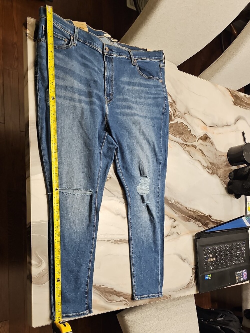 Levi's - Women's Slim Distressed Blue Jeans - Picture 3 of 9